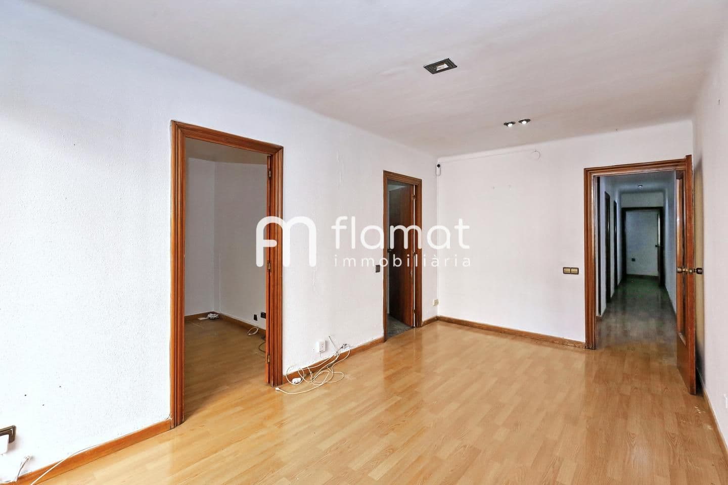 Piso en venta en Santa Coloma de Gramenet de 73 m2