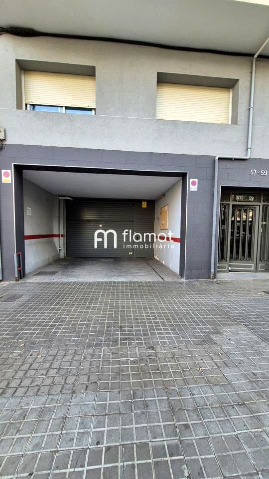 Parking en venta en Calle Felipe II 2