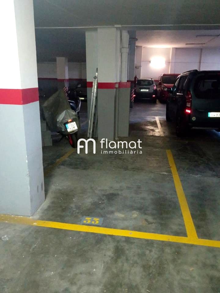 EN VENTA / Opción de alquiler PLAZA DE PARKING PEQUEÑA EN CALLE BILBAO 2