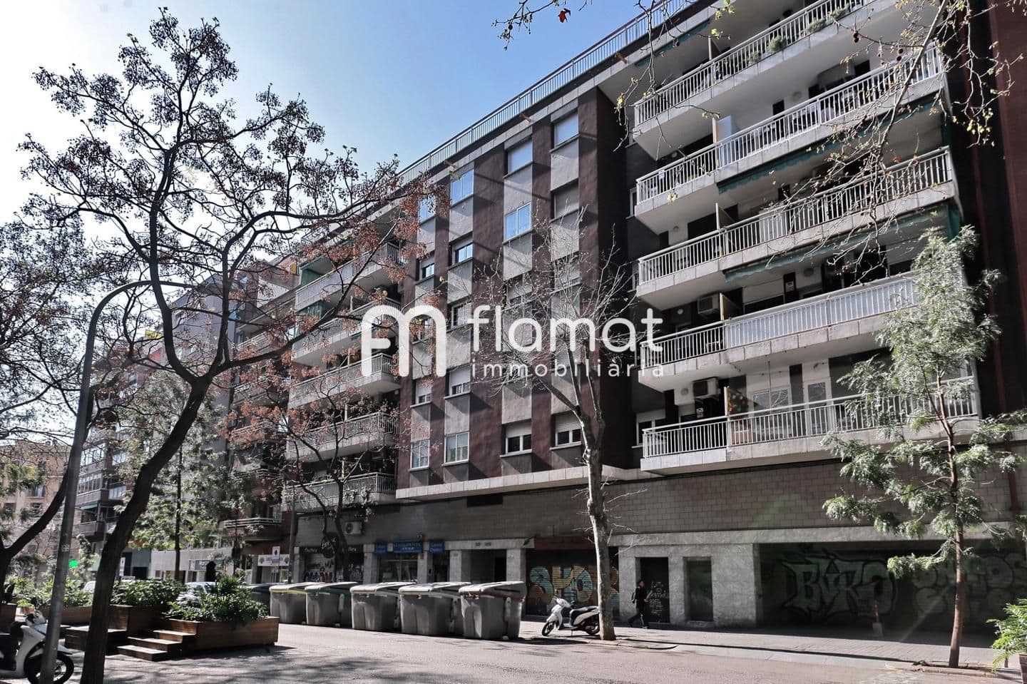 PISO CON BALCON 2