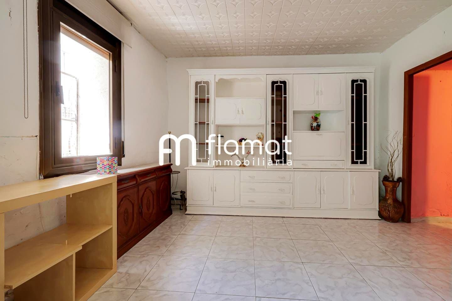 CASA RUSTICA EN CARRER MAJOR 4