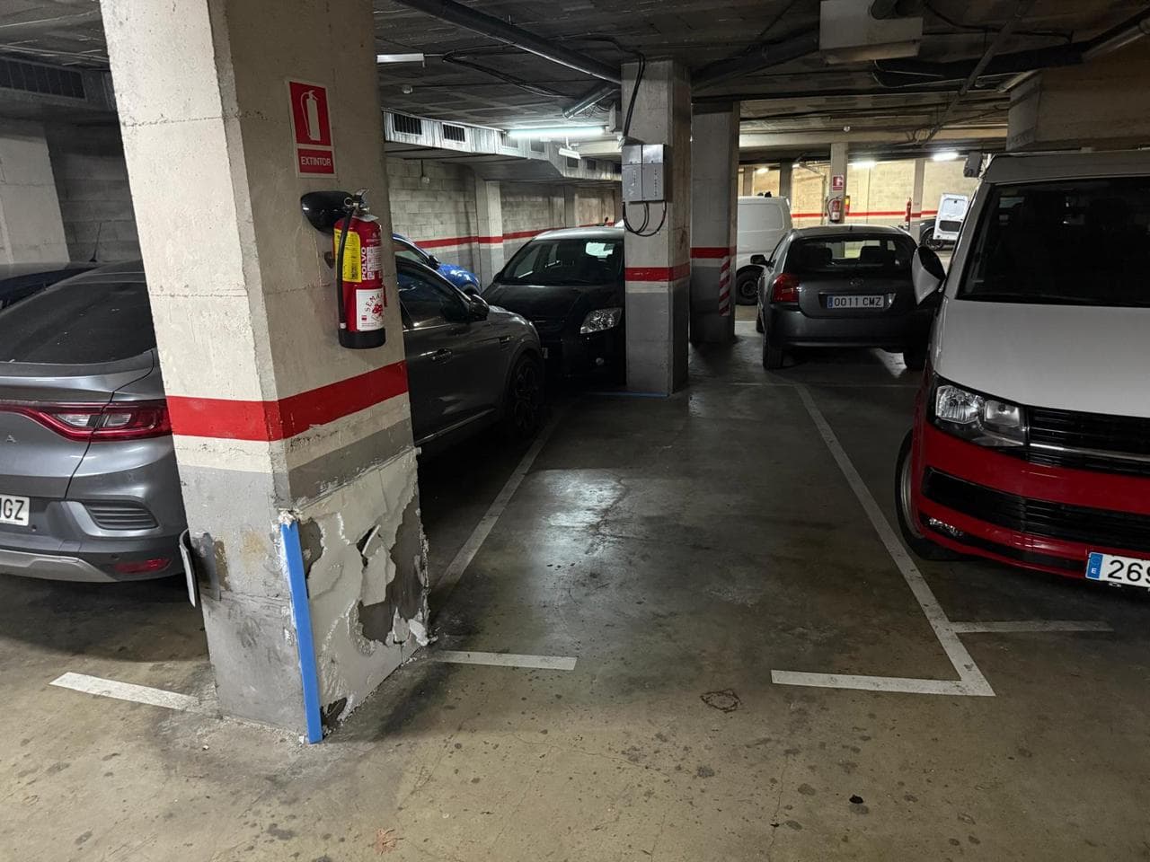 PLAZA DE PARKING 3