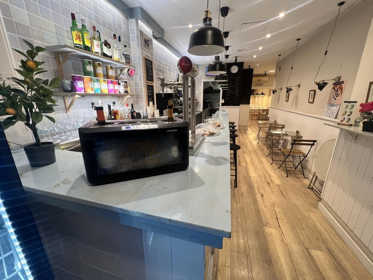 Local en alquiler en Badalona de 116 m2 5