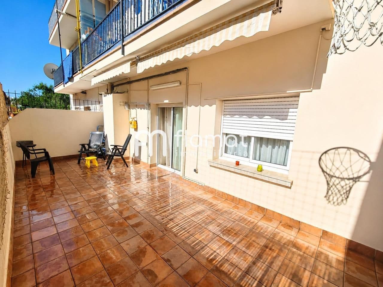 PLANTA BAJA CON TERRAZA 3
